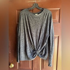 A New Day Gray Long Sleeve Front Twist Shirt Size XL